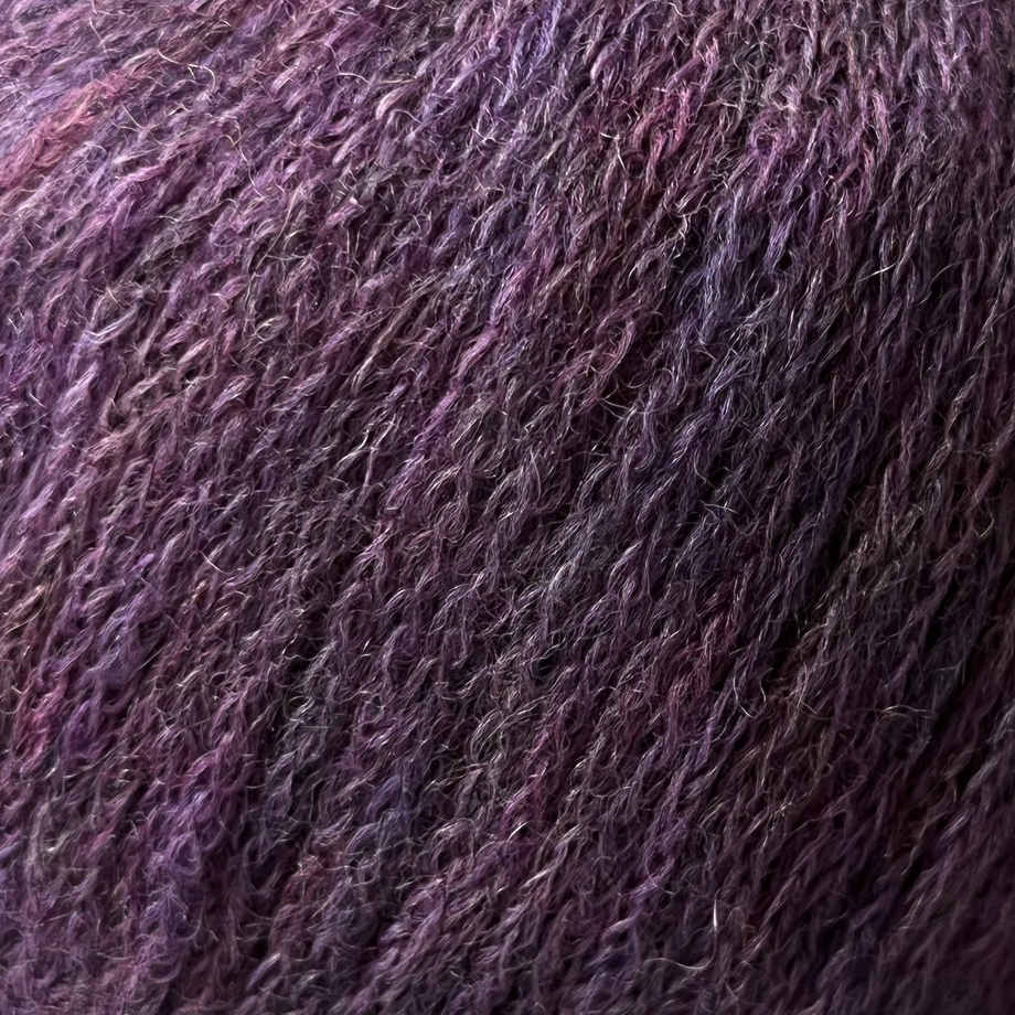 Cewec - Silk Mohair Yarn (Color: Color)